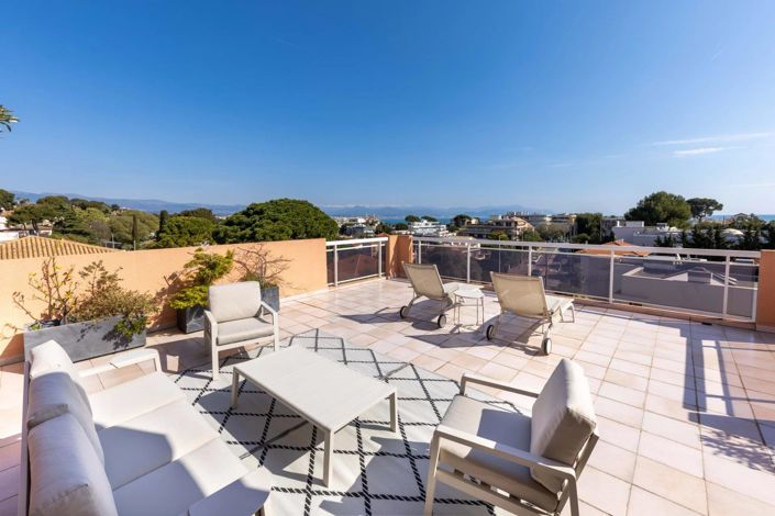 Image No.1-Appartement de 3 chambres à vendre à Antibes