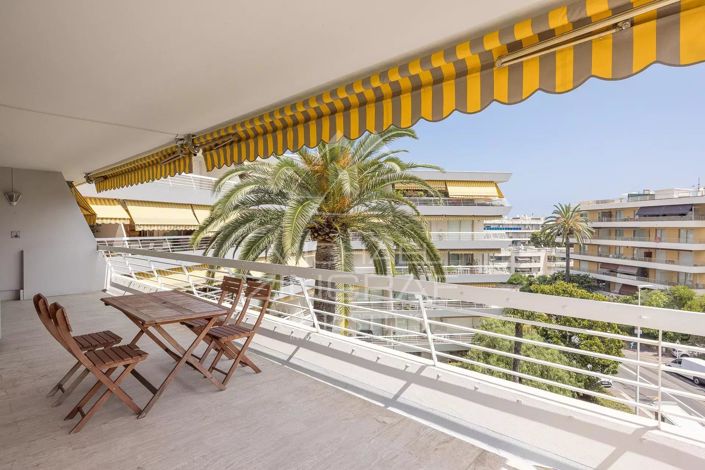 Image No.1-Appartement de 3 chambres à vendre à Antibes