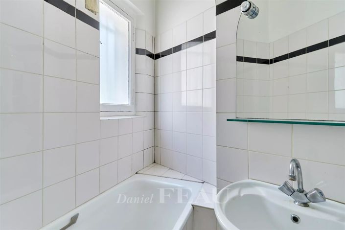 Image No.11-4 Bed Apartment for sale