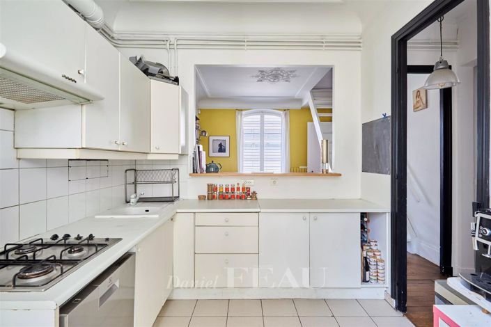 Image No.24-4 Bed Apartment for sale