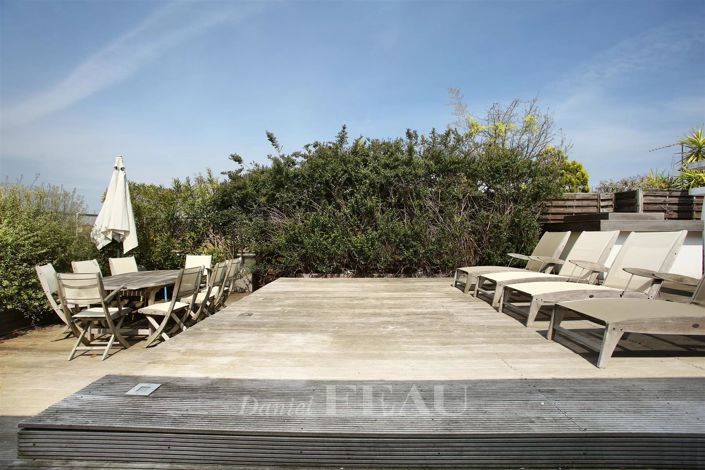Image No.1-3 Bed Apartment for sale