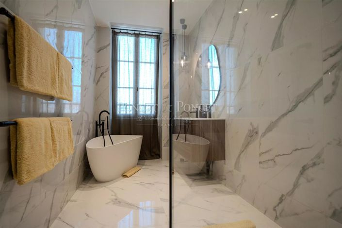 Image No.24-3 Bed Apartment for sale