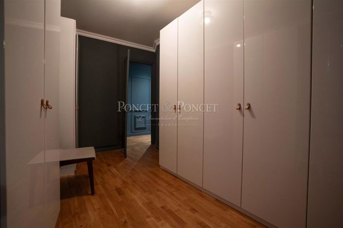 Image No.25-3 Bed Apartment for sale