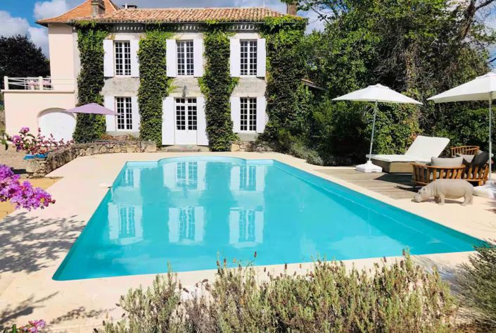 Image No.1-4 Bed House for sale