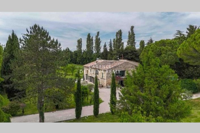 Image No.1-9 Bed House for sale