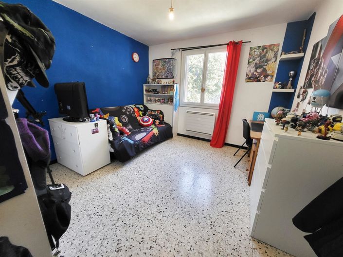 Image No.5-7 Bed House for sale