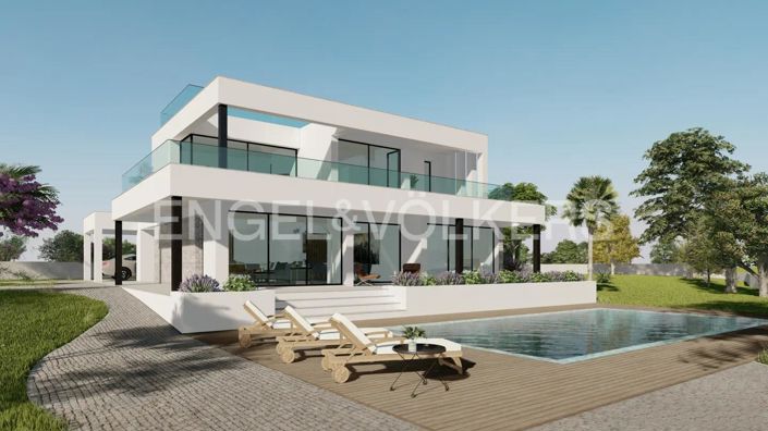 Image No.2-4 Bed House for sale