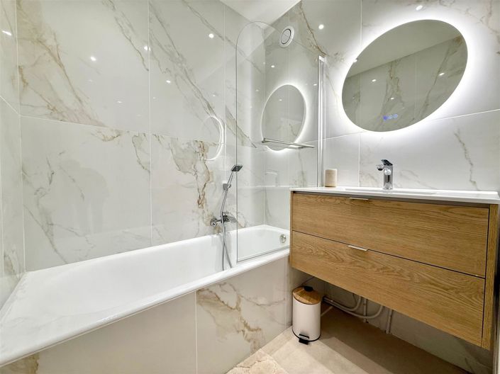 Image No.6-2 Bed Apartment for sale