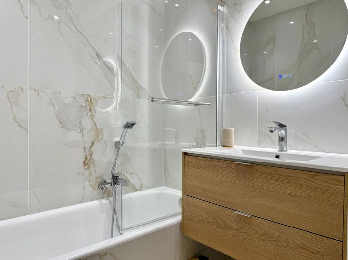 Image No.9-2 Bed Apartment for sale