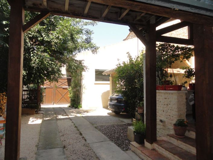 Image No.14-2 Bed House for sale