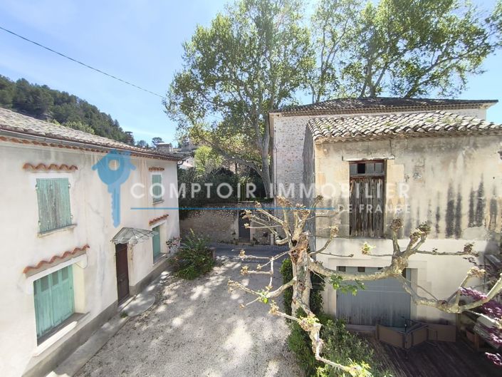 Image No.12-4 Bed House for sale