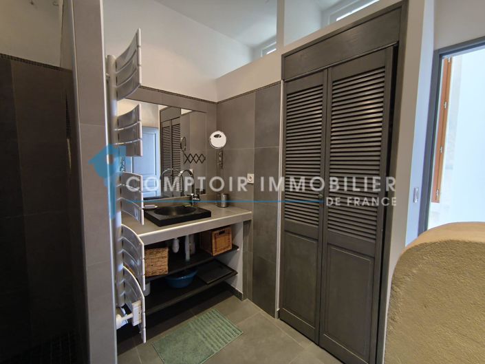 Image No.8-4 Bed House for sale