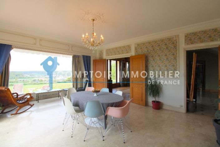 Image No.5-7 Bed House for sale