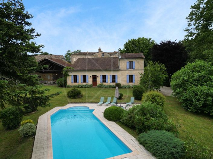 Image No.1-5 Bed House for sale