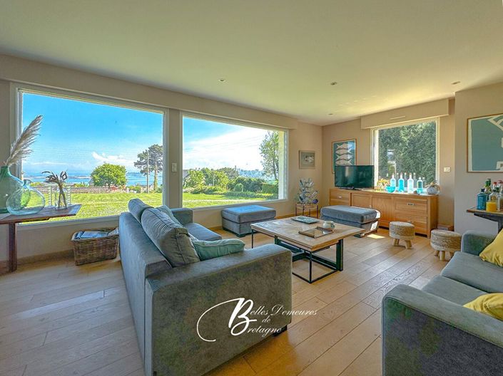 Image No.5-6 Bed House for sale