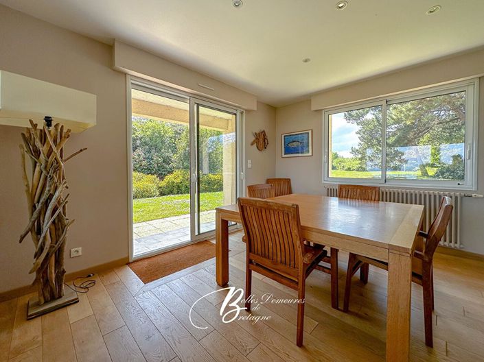 Image No.7-6 Bed House for sale