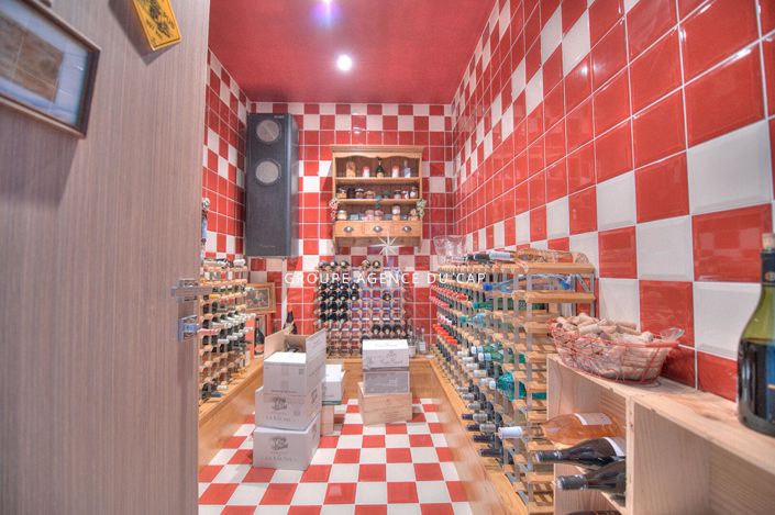 Image No.16-Propriété de 4 chambres à vendre à Saint-Raphael