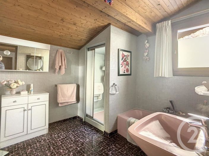 Image No.17-4 Bed House for sale