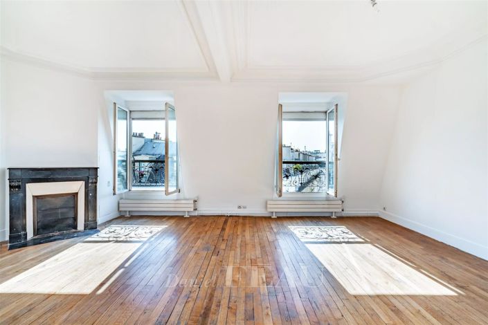 Image No.1-4 Bed Apartment for sale