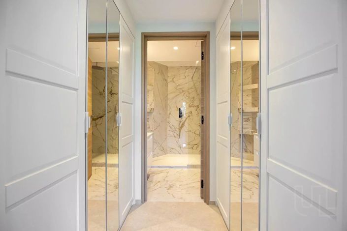 Image No.8-Propriété de 2 chambres à vendre à Cannes