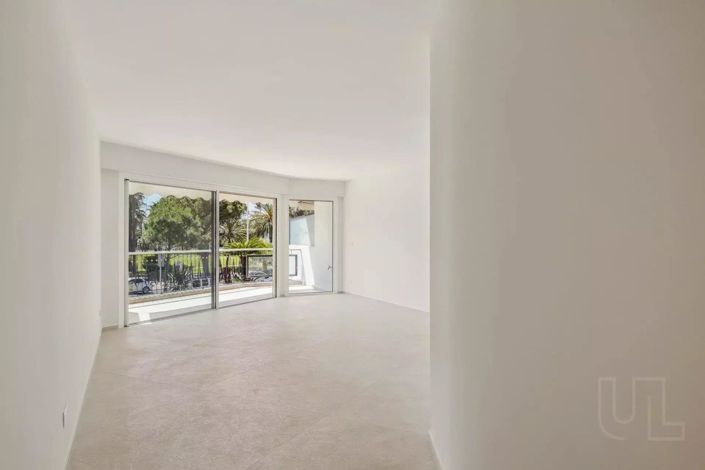 Image No.9-Propriété de 2 chambres à vendre à Cannes