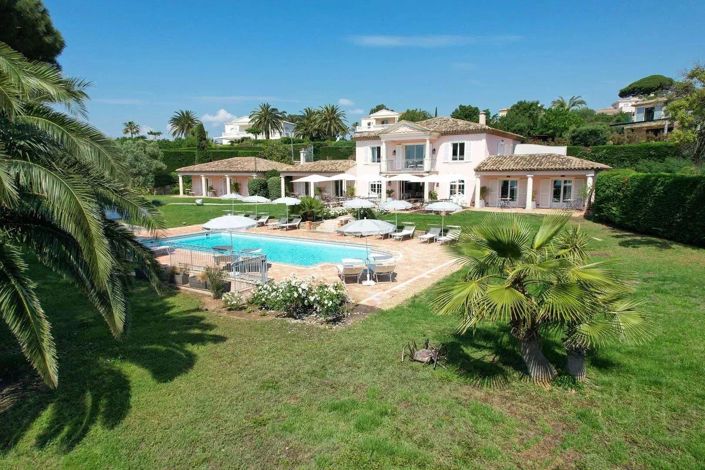 Image No.1-12 Bed House for sale