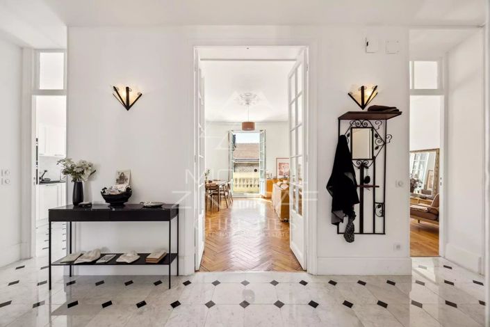 Image No.14-3 Bed Apartment for sale