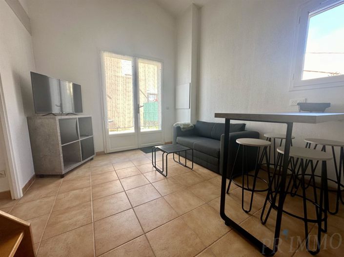 Image No.9-2 Bed House for sale