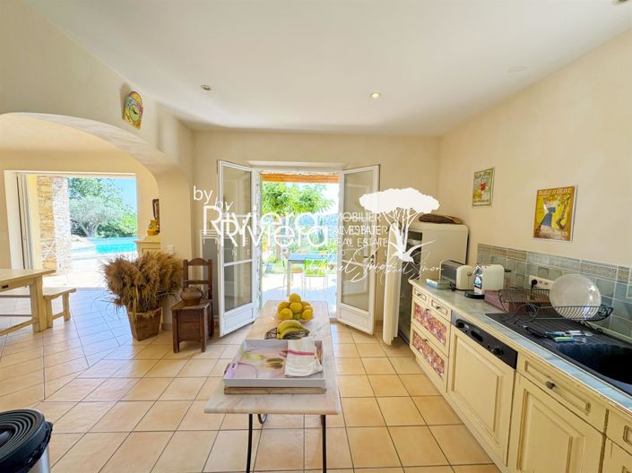 Image No.14-4 Bed House for sale