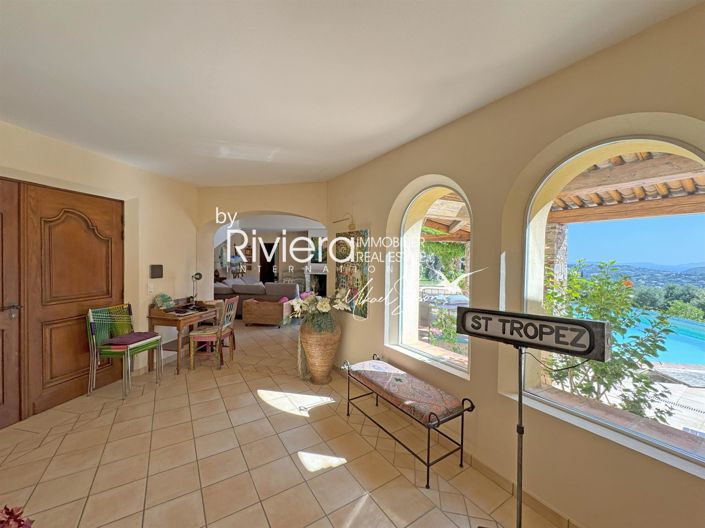 Image No.17-4 Bed House for sale