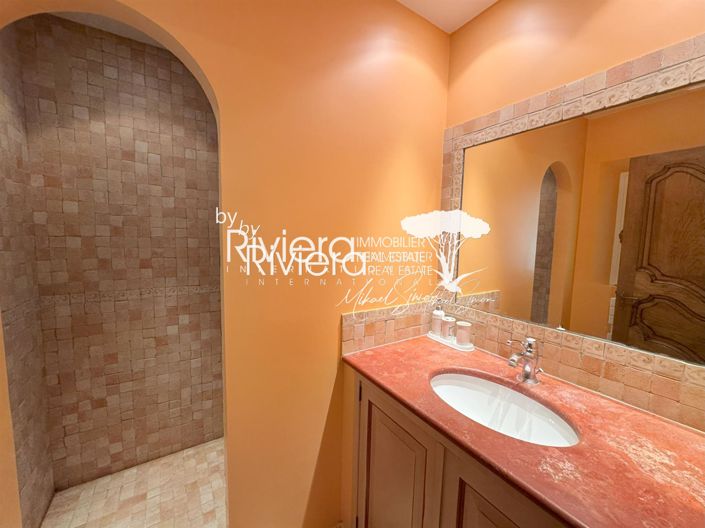 Image No.23-4 Bed House for sale