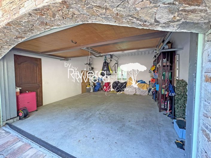 Image No.31-4 Bed House for sale