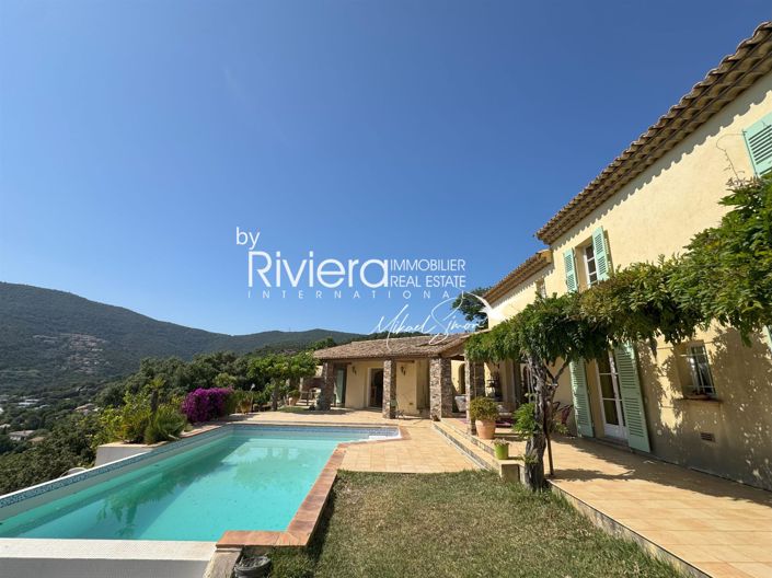 Image No.6-4 Bed House for sale