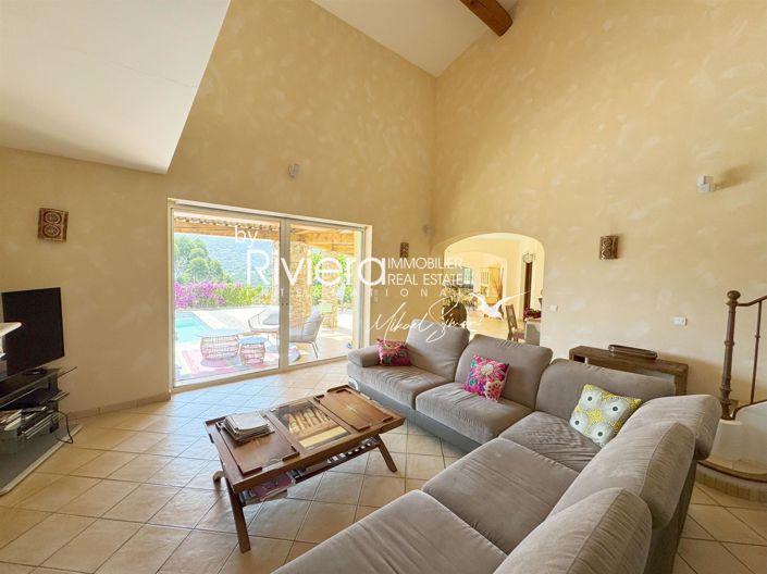 Image No.9-4 Bed House for sale