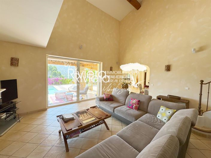 Image No.9-4 Bed House for sale