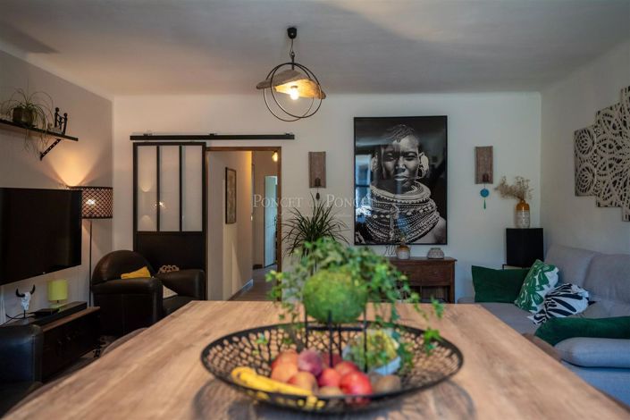 Image No.3-5 Bed House for sale