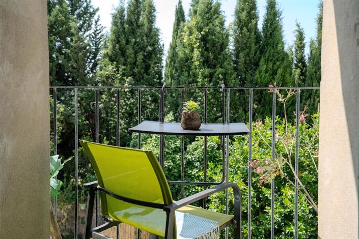 Image No.6-5 Bed House for sale