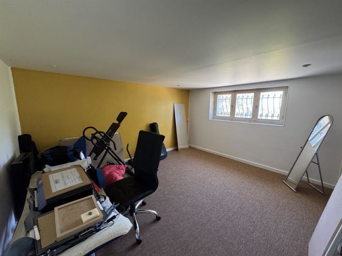 Image No.13-4 Bed House for sale