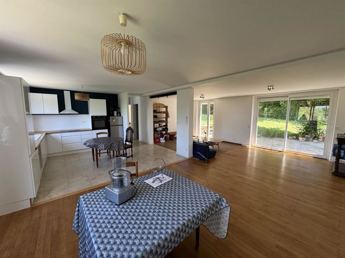 Image No.4-4 Bed House for sale