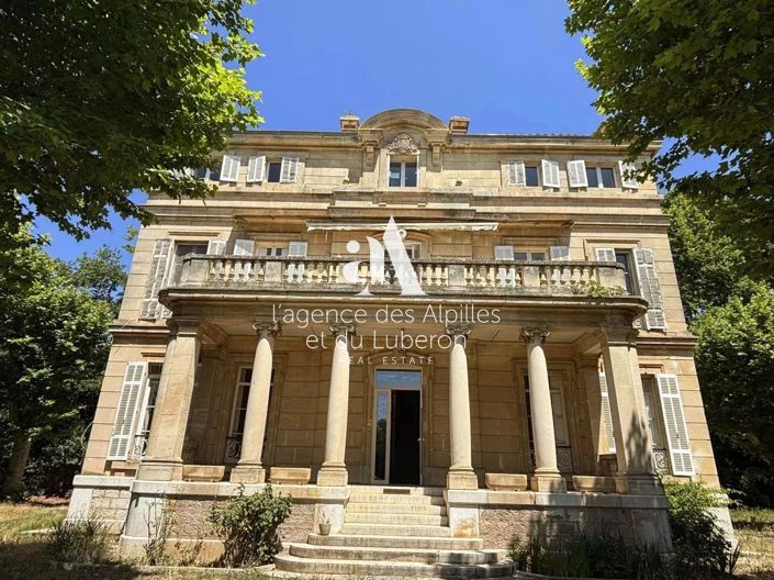 Image No.3-Propriété de 4 chambres à vendre à Istres