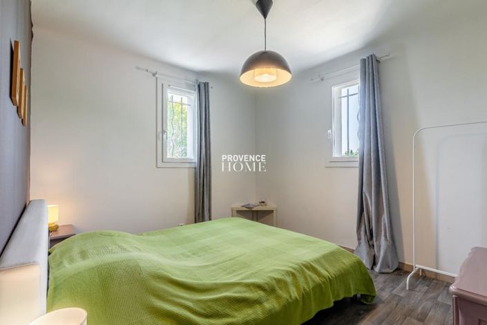 Image No.15-5 Bed House for sale