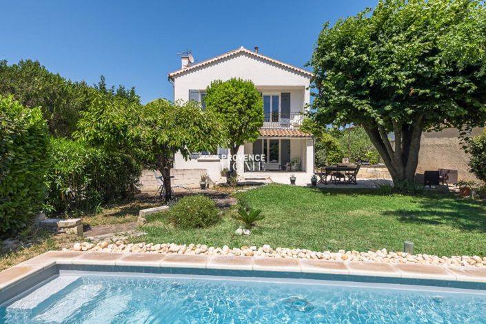 Image No.3-5 Bed House for sale