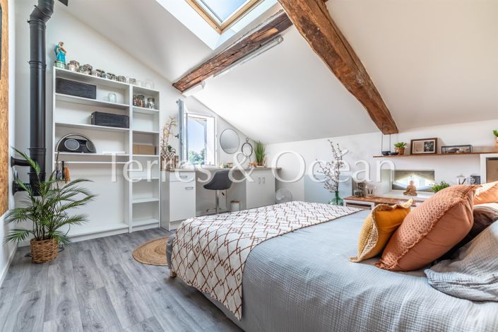 Image No.14-7 Bed House for sale