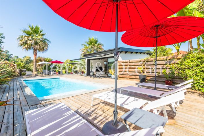 Image No.18-7 Bed House for sale