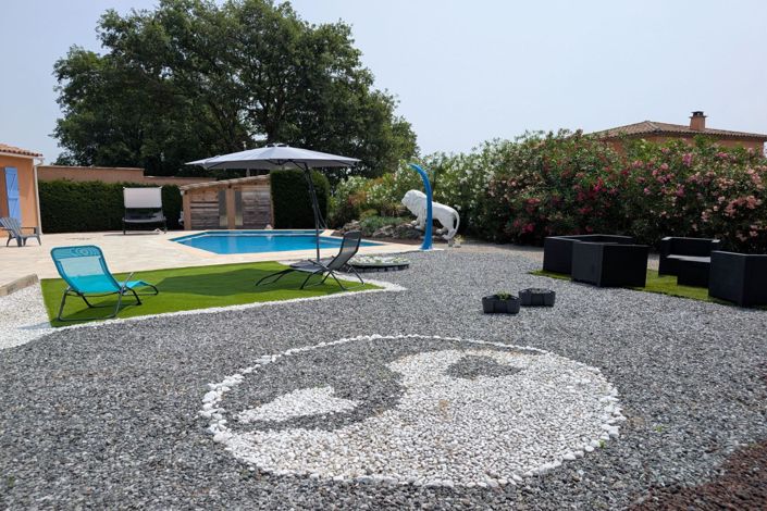 Image No.20-4 Bed House for sale