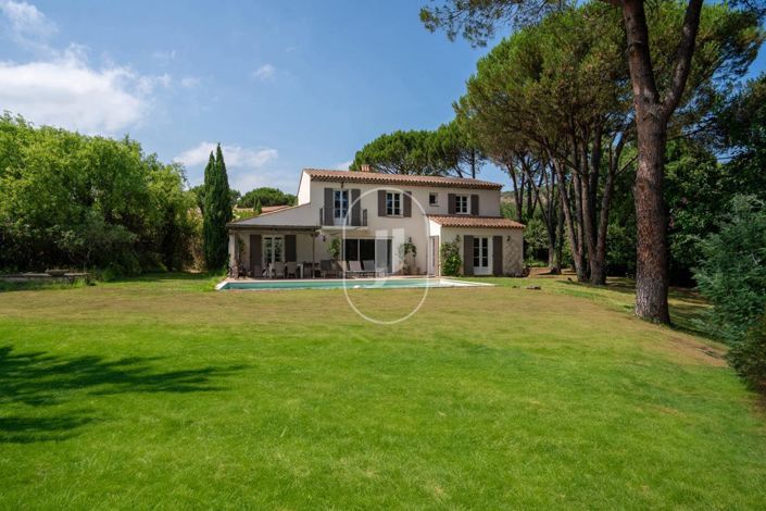 Image No.15-4 Bed House for sale