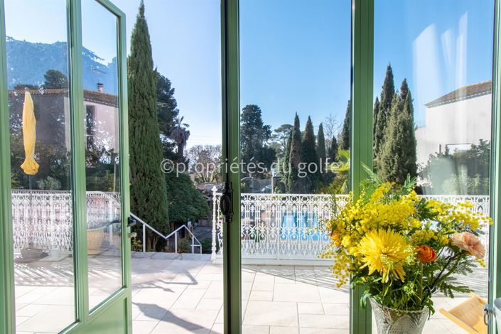 Image No.11-4 Bed House for sale