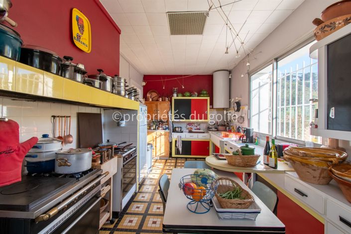 Image No.16-4 Bed House for sale