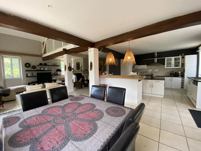 Image No.8-Maison de 4 chambres à vendre à Escalans