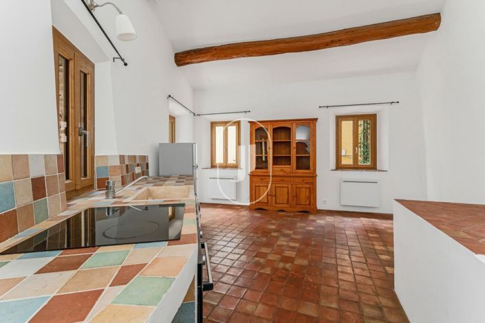 Image No.4-1 Bed House for sale